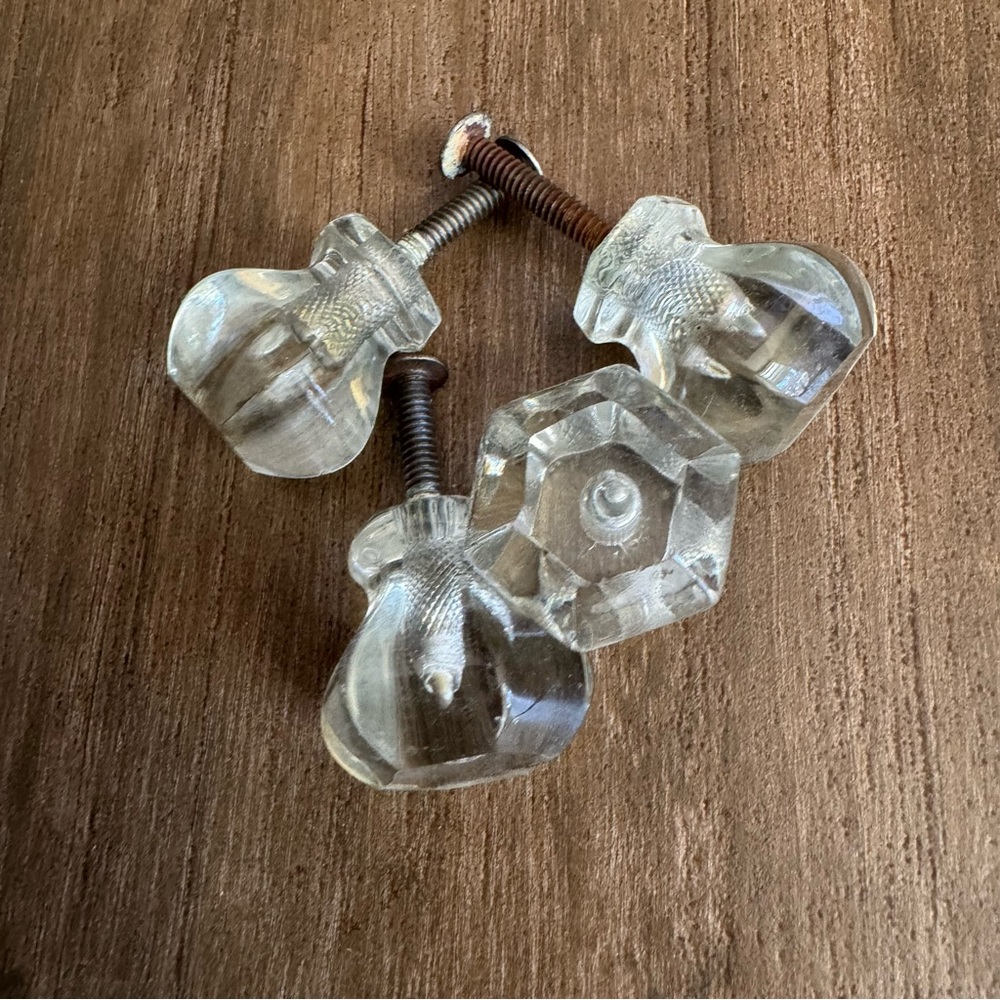 GLASS Drawer  KNOBS Vintage  Set  of 4 glass  knobs crystal clear glass.